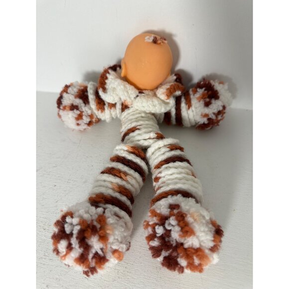 Vintage Handmade Yarn Doll With Baby clown  Face - Picture 5 of 6